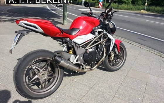 Umgebautes Motorrad MV Agusta Brutale 990 R von A.T.T.-Tiedemann-Motorräder e.Kfm - Bild 3 Umgebautes Motorrad MV Agusta Brutale 990 R von A.T.T.-Tiedemann-Motorräder e.Kfm - Bild 3