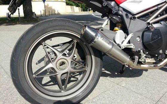 Umgebautes Motorrad MV Agusta Brutale 990 R von A.T.T.-Tiedemann-Motorräder e.Kfm - Bild 8 Umgebautes Motorrad MV Agusta Brutale 990 R von A.T.T.-Tiedemann-Motorräder e.Kfm - Bild 8