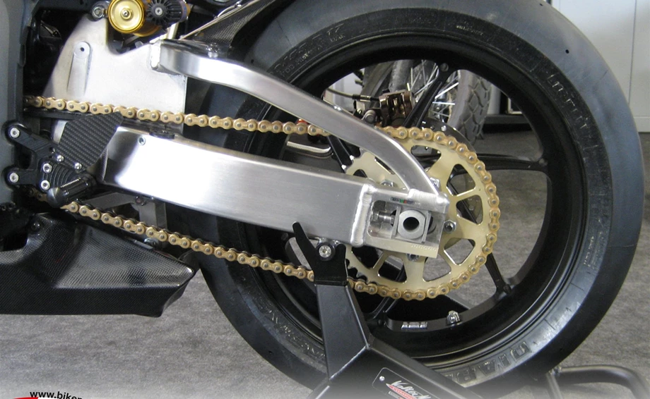 Umbgebautes Motorrad Honda CBR600RR Bild 8: Umbgebautes Motorrad Honda CBR600RR