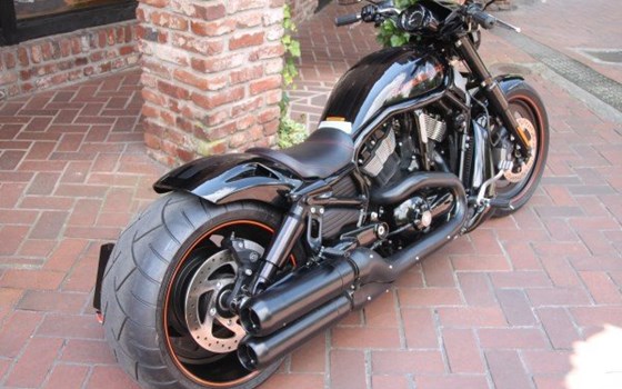 Umgebautes Motorrad Harley-Davidson Night Rod Special VRSCDX von X-Trem Custombikes - Bild 4 Umgebautes Motorrad Harley-Davidson Night Rod Special VRSCDX von X-Trem Custombikes - Bild 4