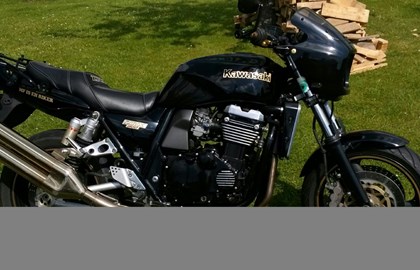 Kawasaki ZRX 1100 Custom Bike