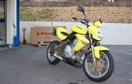 Kawasaki ER-6n Custom Bike Kawasaki ER-6n Custom Bike