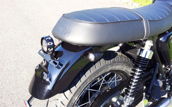 Umgebautes Motorrad Triumph Bonneville T100 Black von Motorradhaus Löhmer GmbH - Bild 9 Umgebautes Motorrad Triumph Bonneville T100 Black von Motorradhaus Löhmer GmbH - Bild 9