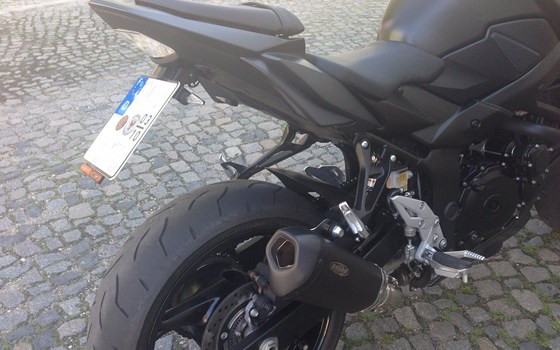 Umgebautes Motorrad Suzuki GSR 750 von Motorrad-Technik Alvermann & Appelt GbR - Bild 6 Umgebautes Motorrad Suzuki GSR 750 von Motorrad-Technik Alvermann & Appelt GbR - Bild 6