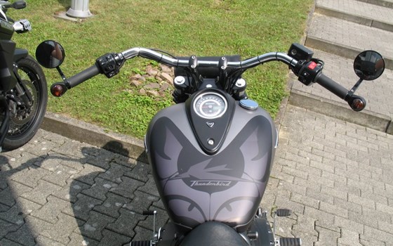 Umgebautes Motorrad Triumph Thunderbird Storm von Becker-Tiemann Motorrad GmbH & Co. KG - Bild 4 Umgebautes Motorrad Triumph Thunderbird Storm von Becker-Tiemann Motorrad GmbH & Co. KG - Bild 4