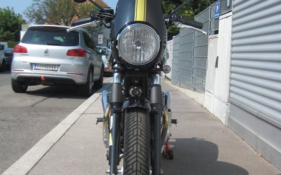 Umgebautes Motorrad Triumph Thruxton von IL MOTO  Motorradhandel und Reparaturwerkstätte GesmbH - Bild 5 Umgebautes Motorrad Triumph Thruxton von IL MOTO  Motorradhandel und Reparaturwerkstätte GesmbH - Bild 5