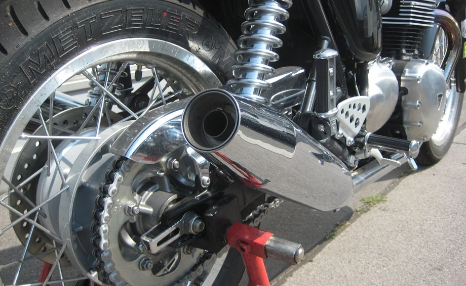 Umbgebautes Motorrad Triumph Thruxton Bild 6: Umbgebautes Motorrad Triumph Thruxton