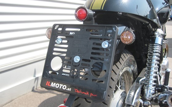 Umgebautes Motorrad Triumph Thruxton von IL MOTO  Motorradhandel und Reparaturwerkstätte GesmbH - Bild 9 Umgebautes Motorrad Triumph Thruxton von IL MOTO  Motorradhandel und Reparaturwerkstätte GesmbH - Bild 9