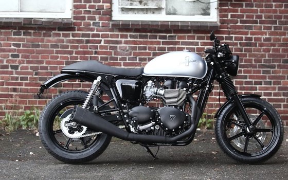 Umgebautes Motorrad Triumph Bonneville von Q-Bike Technik GmbH - Bild 1 Umgebautes Motorrad Triumph Bonneville von Q-Bike Technik GmbH - Bild 1