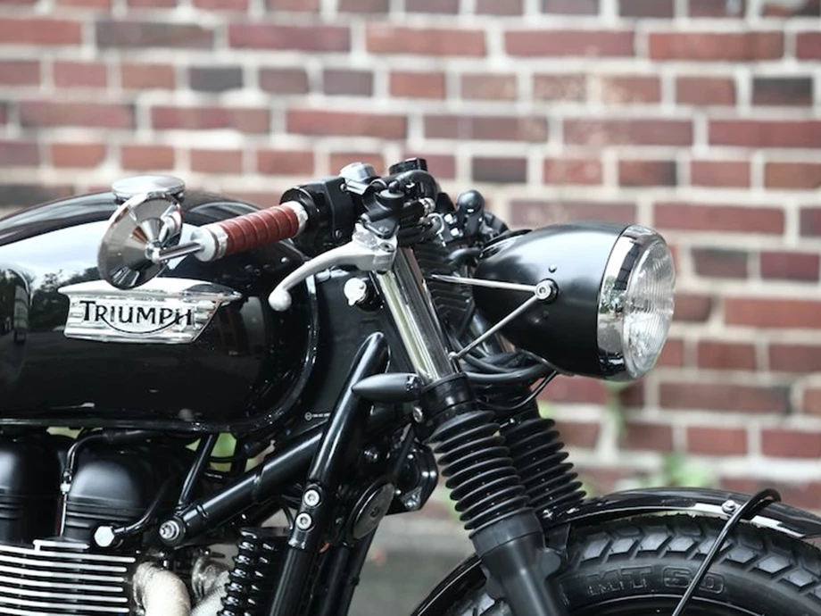 Umbgebautes Motorrad Triumph Bonneville Bild 2: Umbgebautes Motorrad Triumph Bonneville