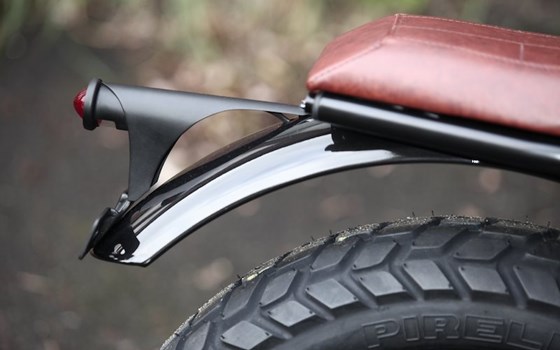 Umgebautes Motorrad Triumph Bonneville von Q-Bike Technik GmbH - Bild 7 Umgebautes Motorrad Triumph Bonneville von Q-Bike Technik GmbH - Bild 7