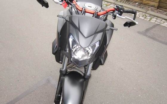Umgebautes Motorrad Honda CB 650 von Zweiradtechnik Jörg Schlieter - Bild 3 Umgebautes Motorrad Honda CB 650 von Zweiradtechnik Jörg Schlieter - Bild 3