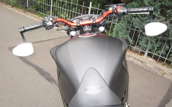 Umgebautes Motorrad Honda CB 650 von Zweiradtechnik Jörg Schlieter - Bild 9 Umgebautes Motorrad Honda CB 650 von Zweiradtechnik Jörg Schlieter - Bild 9