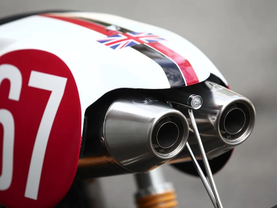 Umbgebautes Motorrad Triumph Bonneville Bild 4: Umbgebautes Motorrad Triumph Bonneville