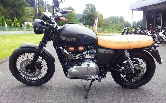 Umgebautes Motorrad Triumph Bonneville T100 von Motorradhaus Löhmer GmbH - Bild 5 Umgebautes Motorrad Triumph Bonneville T100 von Motorradhaus Löhmer GmbH - Bild 5