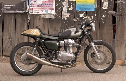 Kawasaki W800 Custom Bike Kawasaki W800 Custom Bike