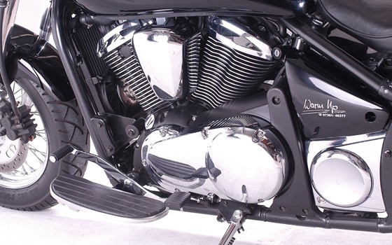 Umgebautes Motorrad Kawasaki VN 900 Custom von Warm Up Zweiradtechnik GmbH - Bild 10 Umgebautes Motorrad Kawasaki VN 900 Custom von Warm Up Zweiradtechnik GmbH - Bild 10