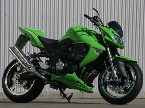 Kawasaki Z1000 GREEN