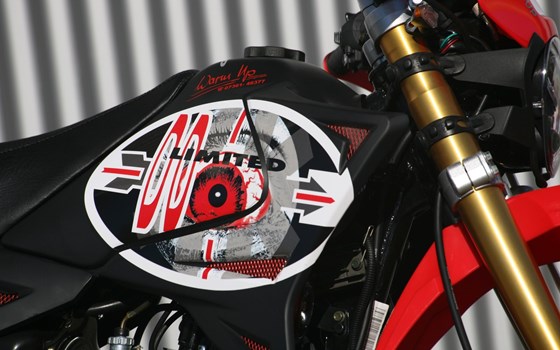 Umgebautes Motorrad Kreidler Supermoto 125 DD von Warm Up Zweiradtechnik GmbH - Bild 4 Umgebautes Motorrad Kreidler Supermoto 125 DD von Warm Up Zweiradtechnik GmbH - Bild 4