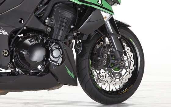 Umgebautes Motorrad Kawasaki Z1000 von Warm Up Zweiradtechnik GmbH - Bild 9 Umgebautes Motorrad Kawasaki Z1000 von Warm Up Zweiradtechnik GmbH - Bild 9