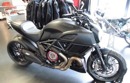 Ducati Diavel 1200 Dark Custom Bike Ducati Diavel 1200 Dark Custom Bike
