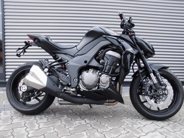 Umbgebautes Motorrad Kawasaki Z 1000 Black Edition Bild 1: Umbgebautes Motorrad Kawasaki Z 1000 Black Edition