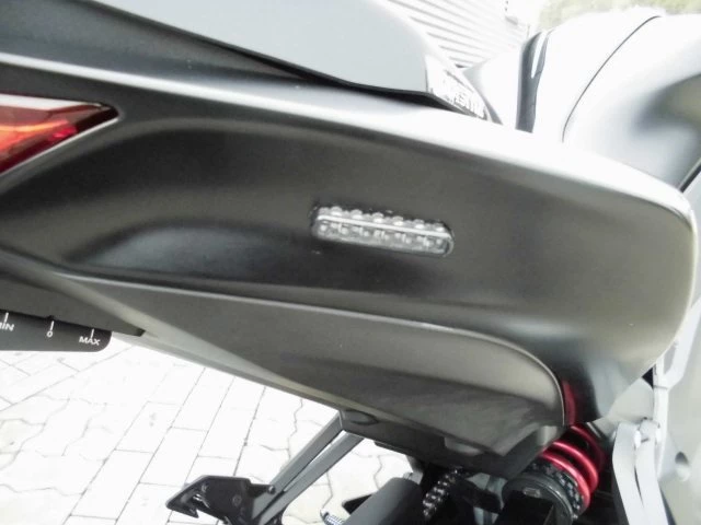 Umbgebautes Motorrad Kawasaki Z 1000 Black Edition Bild 8: Umbgebautes Motorrad Kawasaki Z 1000 Black Edition