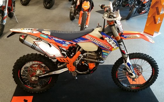 Umgebautes Motorrad KTM 350 EXC-F von motoroox GmbH - Bild 1 Umgebautes Motorrad KTM 350 EXC-F von motoroox GmbH - Bild 1