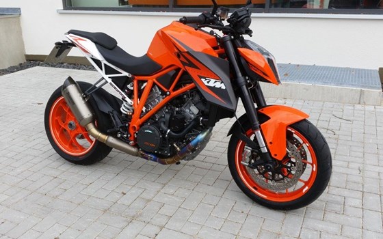 Umgebautes Motorrad KTM 1290 Super Duke R von motoroox GmbH - Bild 2 Umgebautes Motorrad KTM 1290 Super Duke R von motoroox GmbH - Bild 2