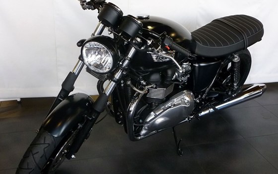 Umgebautes Motorrad Triumph Bonneville SE von SBF TRIUMPH Bikes & Parts GmbH & Co.KG - Bild 4 Umgebautes Motorrad Triumph Bonneville SE von SBF TRIUMPH Bikes & Parts GmbH & Co.KG - Bild 4