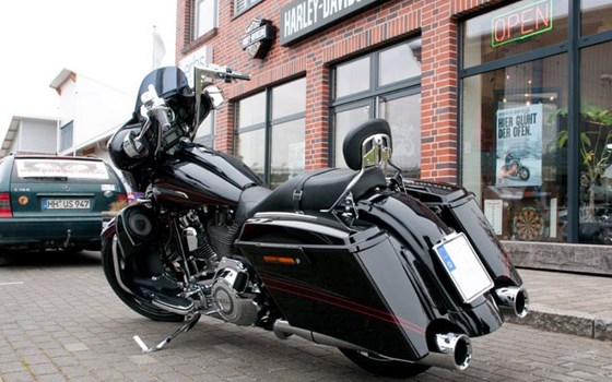Umgebautes Motorrad Harley-Davidson Custom Bike von Viking Cycles GmbH Lübeck - Bild 8 Umgebautes Motorrad Harley-Davidson Custom Bike von Viking Cycles GmbH Lübeck - Bild 8