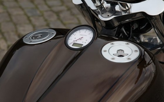 Umgebautes Motorrad Harley-Davidson Custom Bike von Viking Cycles GmbH Lübeck - Bild 10 Umgebautes Motorrad Harley-Davidson Custom Bike von Viking Cycles GmbH Lübeck - Bild 10