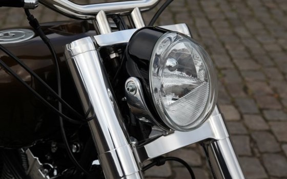 Umgebautes Motorrad Harley-Davidson Custom Bike von Viking Cycles GmbH Lübeck - Bild 5 Umgebautes Motorrad Harley-Davidson Custom Bike von Viking Cycles GmbH Lübeck - Bild 5