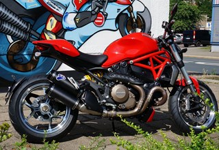 Ducati Monster 1200