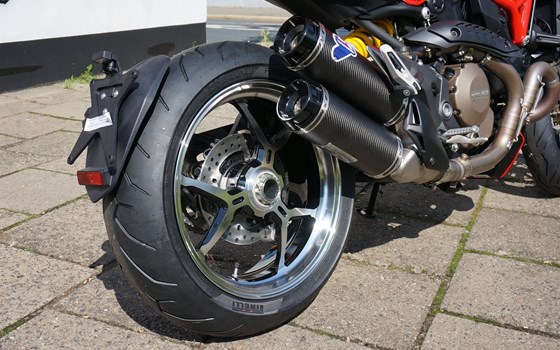 Umgebautes Motorrad Ducati Monster 1200 von Motorradhaus Steinbach GmbH - Bild 2 Umgebautes Motorrad Ducati Monster 1200 von Motorradhaus Steinbach GmbH - Bild 2