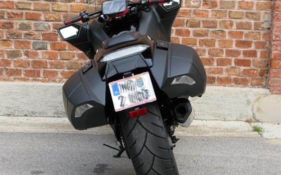 Umgebautes Motorrad Honda NM4 Vultus von HK-Technik Kemeter OG - Bild 1 Umgebautes Motorrad Honda NM4 Vultus von HK-Technik Kemeter OG - Bild 1