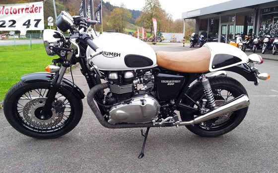 Umgebautes Motorrad Triumph Thruxton von Motorradhaus Löhmer GmbH - Bild 5 Umgebautes Motorrad Triumph Thruxton von Motorradhaus Löhmer GmbH - Bild 5