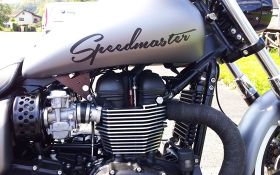 Umgebautes Motorrad Triumph Speedmaster von Motorradhaus Löhmer GmbH - Bild 8 Umgebautes Motorrad Triumph Speedmaster von Motorradhaus Löhmer GmbH - Bild 8