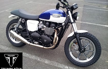 Triumph Bonneville SE Custom Bike Triumph Bonneville SE Custom Bike