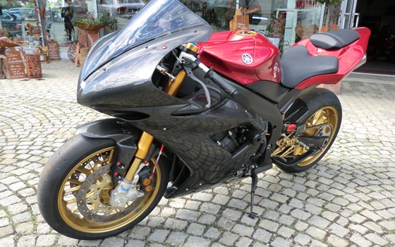 Umgebautes Motorrad Yamaha R1 von MOTO-VÖLKL - Völkl GmbH - Bild 8 Umgebautes Motorrad Yamaha R1 von MOTO-VÖLKL - Völkl GmbH - Bild 8