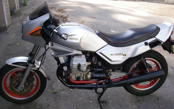 Umgebautes Motorrad Moto Guzzi Lario 650 von moto.gundy - Bild 1 Umgebautes Motorrad Moto Guzzi Lario 650 von moto.gundy - Bild 1