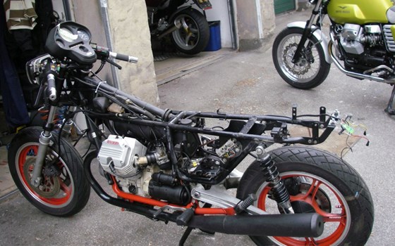 Umgebautes Motorrad Moto Guzzi Lario 650 von moto.gundy - Bild 2 Umgebautes Motorrad Moto Guzzi Lario 650 von moto.gundy - Bild 2