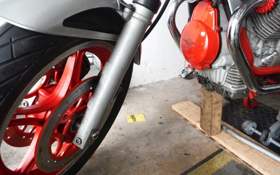 Umgebautes Motorrad Moto Guzzi Lario 650 von moto.gundy - Bild 9 Umgebautes Motorrad Moto Guzzi Lario 650 von moto.gundy - Bild 9