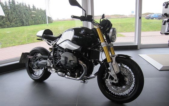 Umgebautes Motorrad BMW R nineT von Motorradland Weißenfels GmbH - Bild 1 Umgebautes Motorrad BMW R nineT von Motorradland Weißenfels GmbH - Bild 1