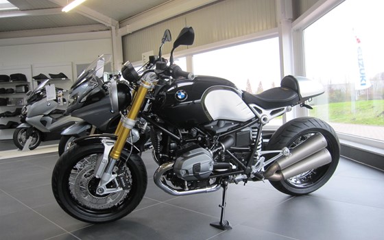Umgebautes Motorrad BMW R nineT von Motorradland Weißenfels GmbH - Bild 4 Umgebautes Motorrad BMW R nineT von Motorradland Weißenfels GmbH - Bild 4