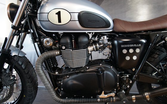 Umgebautes Motorrad Triumph Bonneville von Zweiradparadies Denk GmbH & Co. KG - Bild 4 Umgebautes Motorrad Triumph Bonneville von Zweiradparadies Denk GmbH & Co. KG - Bild 4