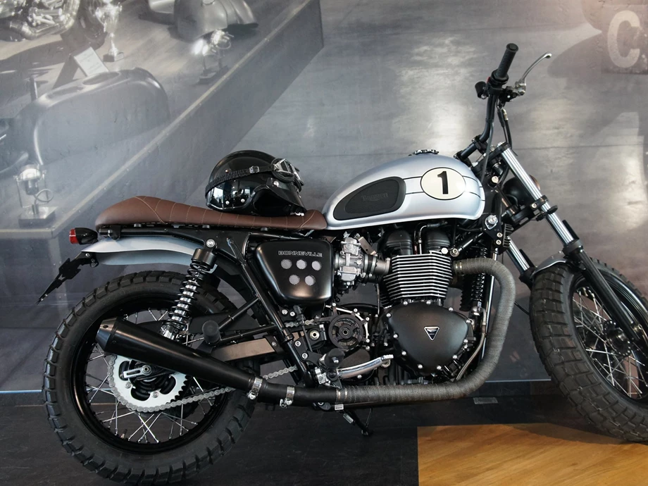 Umbgebautes Motorrad Triumph Bonneville Bild 6: Umbgebautes Motorrad Triumph Bonneville