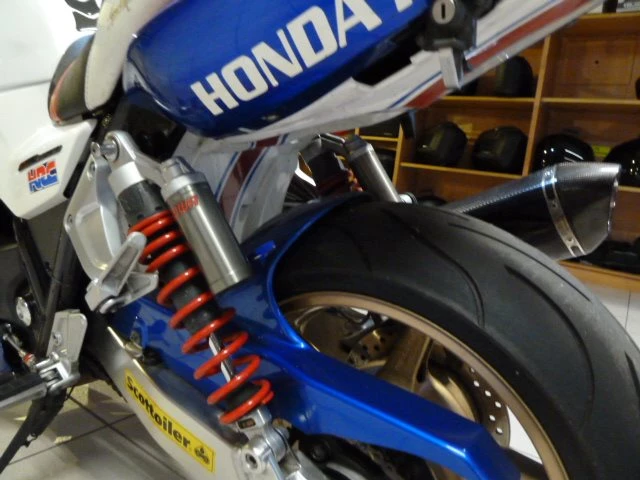 Umbgebautes Motorrad Honda CB 1300 S Bild 6: Umbgebautes Motorrad Honda CB 1300 S