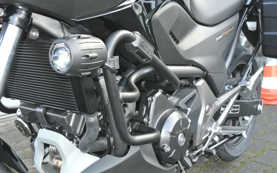 Umgebautes Motorrad Honda NC750X von Auto Hermes GmbH & Co. KG - Bild 2 Umgebautes Motorrad Honda NC750X von Auto Hermes GmbH & Co. KG - Bild 2