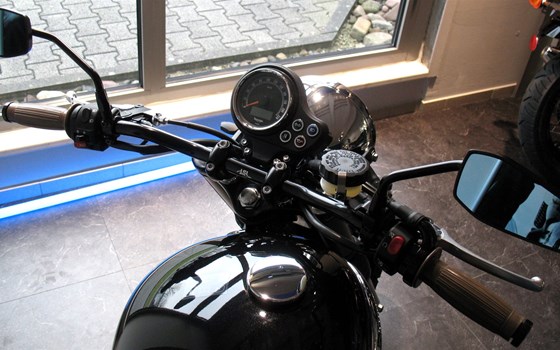 Umgebautes Motorrad Triumph Bonneville von Becker-Tiemann Motorrad GmbH & Co. KG - Bild 5 Umgebautes Motorrad Triumph Bonneville von Becker-Tiemann Motorrad GmbH & Co. KG - Bild 5